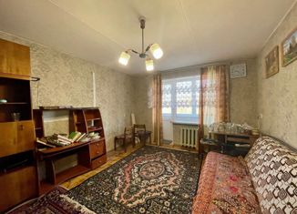 Двухкомнатная квартира на продажу, 49.9 м2, город Верхний Уфалей, улица Прямицына, 45