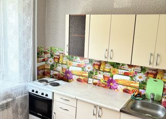 Продается 3-ком. квартира, 56 м2, Улан-Удэ, улица Комарова, 16