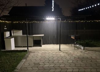 Продам 4-комнатную квартиру, 125 м2, поселок Новый, Вишнёвая улица, 15