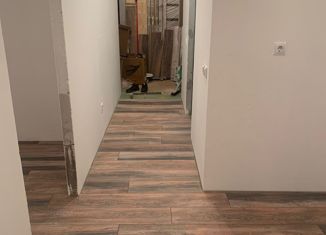 Продается 2-ком. квартира, 40.1 м2, городской посёлок Новоселье, Красносельское шоссе, 10