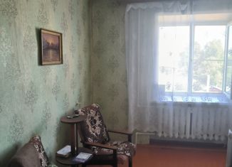 Продажа трехкомнатной квартиры, 65.2 м2, Мантурово, Гвардейская улица, 30
