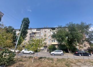 Продажа 2-комнатной квартиры, 60 м2, Волгоград, улица Генерала Штеменко, 56, Краснооктябрьский район