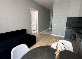 Продаю 2-ком. квартиру, 35 м2, Алтайский край, улица Герцена, 3к2