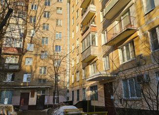 Продается однокомнатная квартира, 33 м2, Москва, улица Пилота Нестерова, 11, САО