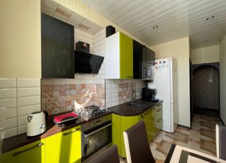 Трехкомнатная квартира на продажу, 58 м2, Санкт-Петербург, 6-я Советская улица, 39Б, 6-я Советская улица