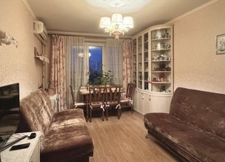 Продам 2-комнатную квартиру, 45 м2, Москва, улица Молостовых, 8к1, улица Молостовых