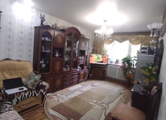 Продажа 2-комнатной квартиры, 52.7 м2, Чебоксары, улица Гузовского, 36