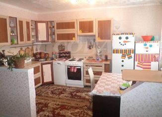 Продам 3-ком. квартиру, 64 м2, село Червишево, улица Строителей, 9