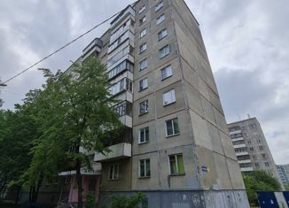 Продам однокомнатную квартиру, 34 м2, Челябинск, Калининский район, Солнечная улица, 72