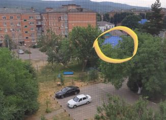 Продажа 2-ком. квартиры, 48.9 м2, Апшеронск, улица Ворошилова, 5