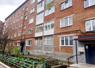 Двухкомнатная квартира на продажу, 48.4 м2, Воткинск, улица Луначарского, 32