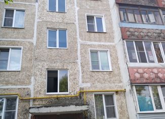 Продается двухкомнатная квартира, 41 м2, Комсомольск, улица Колганова, 38