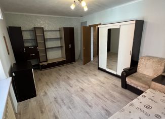 Продам 1-комнатную квартиру, 33.7 м2, Лениногорск, улица Садриева, 17/56