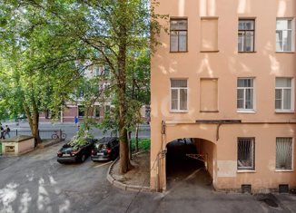 Продам 2-комнатную квартиру, 49.9 м2, Санкт-Петербург, метро Чкаловская, Малый проспект Петроградской стороны, 55Д