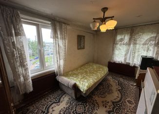 Продажа 2-комнатной квартиры, 42.3 м2, Колпино, проспект Ленина, 47