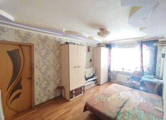 Продается 3-комнатная квартира, 53.3 м2, Алтайский край, Новороссийская улица, 27