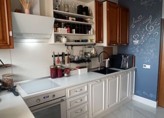 Продам 3-ком. квартиру, 71.3 м2, Москва, Краснопролетарская улица, 9, метро Новослободская