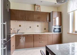 2-комнатная квартира на продажу, 56 м2, Москва, Филёвский бульвар, 24к2, метро Народное Ополчение