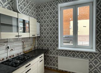 Продам трехкомнатную квартиру, 58.2 м2, Киреевск, улица Гагарина, 6