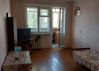 Продается 3-комнатная квартира, 61.5 м2, Волгоград, Кировский район, улица 64-й Армии, 137