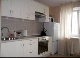 Сдам 2-комнатную квартиру, 70 м2, Иваново, улица Шошина, 17, Советский район