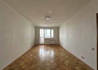 Продам трехкомнатную квартиру, 77 м2, Москва, Кировоградская улица, 2, район Чертаново Северное