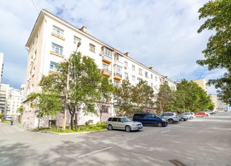 Продам 3-ком. квартиру, 75 м2, Хабаровский край, улица Фрунзе, 76