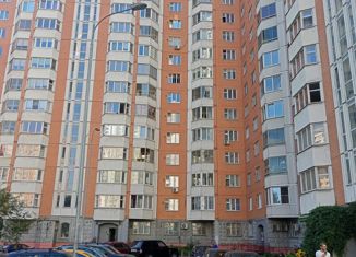 Продам 1-комнатную квартиру, 36.8 м2, Москва, Челобитьевское шоссе, 12к4, станция Марк