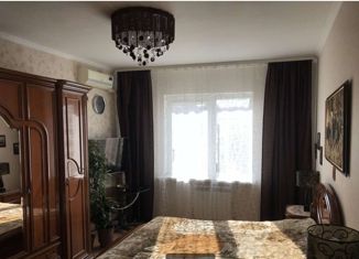 Продаю 2-комнатную квартиру, 72 м2, Геленджик, микрорайон Парус, 19А