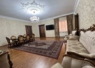 Продаю дом, 340.7 м2, село Каякент, улица Габиба Алипашаева