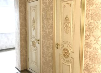 Продам трехкомнатную квартиру, 74 м2, Москва, проезд Одоевского, 11к1, метро Ясенево