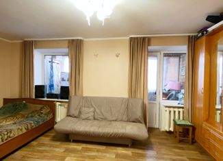 Продажа 2-комнатной квартиры, 57.1 м2, Челябинская область, проспект Карла Маркса, 192