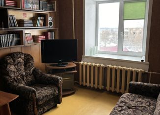 1-комнатная квартира на продажу, 28 м2, Кирово-Чепецк, Сосновая улица, 42