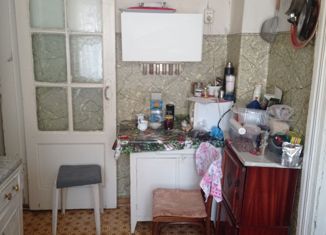 Продам 3-ком. квартиру, 14 м2, Уфа, улица Суворова, 55, Орджоникидзевский район