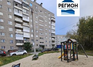 Продаю 3-ком. квартиру, 69.5 м2, Оленегорск, Молодежный бульвар, 17