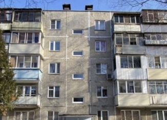 Продам двухкомнатную квартиру, 46 м2, посёлок Володарского, Зелёная улица, 36