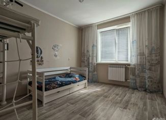 Продается 2-ком. квартира, 50 м2, Мегион, Заречная улица, 14/1