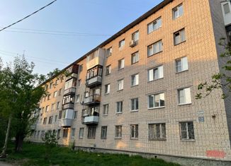Продажа 3-ком. квартиры, 61 м2, Екатеринбург, улица Фрезеровщиков, 25к1, метро Проспект Космонавтов