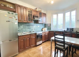 Продажа 2-ком. квартиры, 51 м2, Москва, улица Островитянова, 9к4, метро Беляево