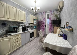 Продается двухкомнатная квартира, 53.5 м2, Москва, метро Багратионовская, 3-я Филёвская улица, 8к4