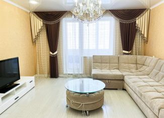 Продам трехкомнатную квартиру, 81 м2, Челябинская область, проспект Мира, 21