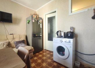 Продаю 1-комнатную квартиру, 37 м2, Феодосия, улица Челнокова, 70