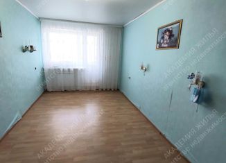 Продается 3-комнатная квартира, 58 м2, Оренбургская область, Кубанская улица, 1Б