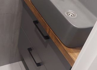 Продается 2-ком. квартира, 56 м2, Ставрополь, Октябрьский район, проспект Кулакова, 51