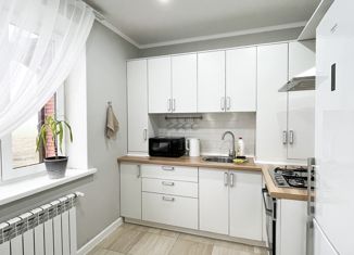 Продается 1-комнатная квартира, 44 м2, посёлок Матвеев Курган, Комсомольская улица, 7А