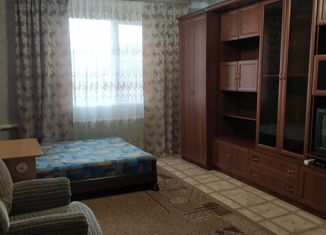 Продается 1-комнатная квартира, 32.9 м2, Лебедянь, Советская улица, 25