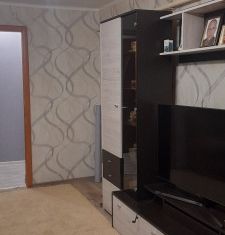 Продажа 2-ком. квартиры, 42.3 м2, Малоярославец, улица Крупской, 10