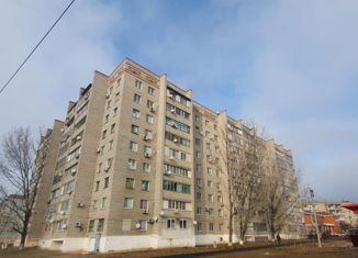 Продам 1-ком. квартиру, 39 м2, Элиста, 6-й микрорайон, 6-й микрорайон, 11