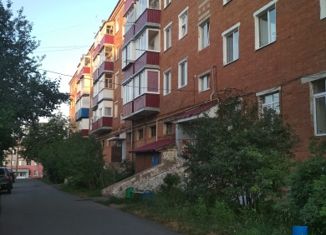 Продам 4-комнатную квартиру, 59.6 м2, Агрыз, переулок Максима Горького, 1