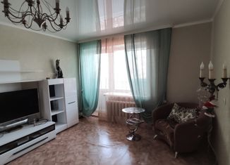 Продам 3-ком. квартиру, 64.2 м2, рабочий посёлок Новобурейский, Комсомольская улица, 9